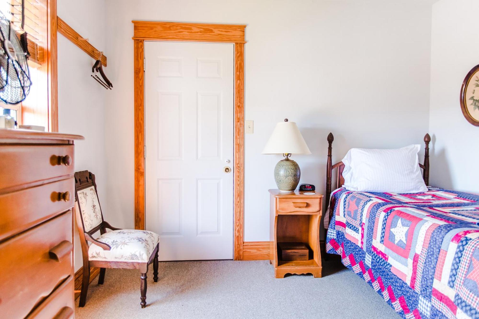 Roanoke Island Inn Manteo Ruang foto