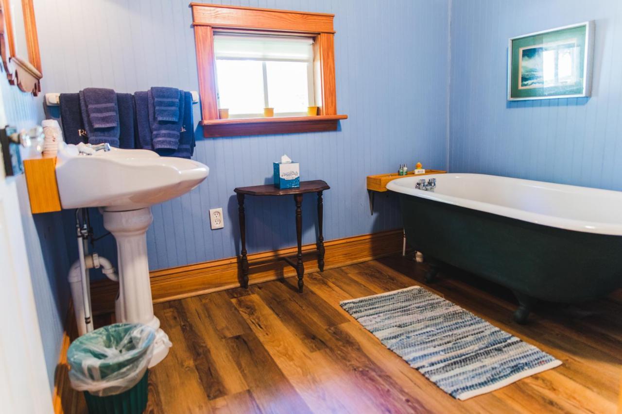 Roanoke Island Inn Manteo Bagian luar foto